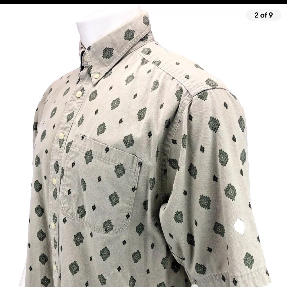 Woolrich Rugged Outdoorwear  Button Down Short Sleeve Khaki Shirt USA Mens M